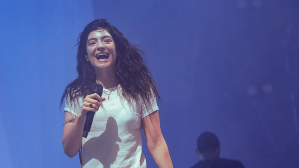 Lorde performing on stage