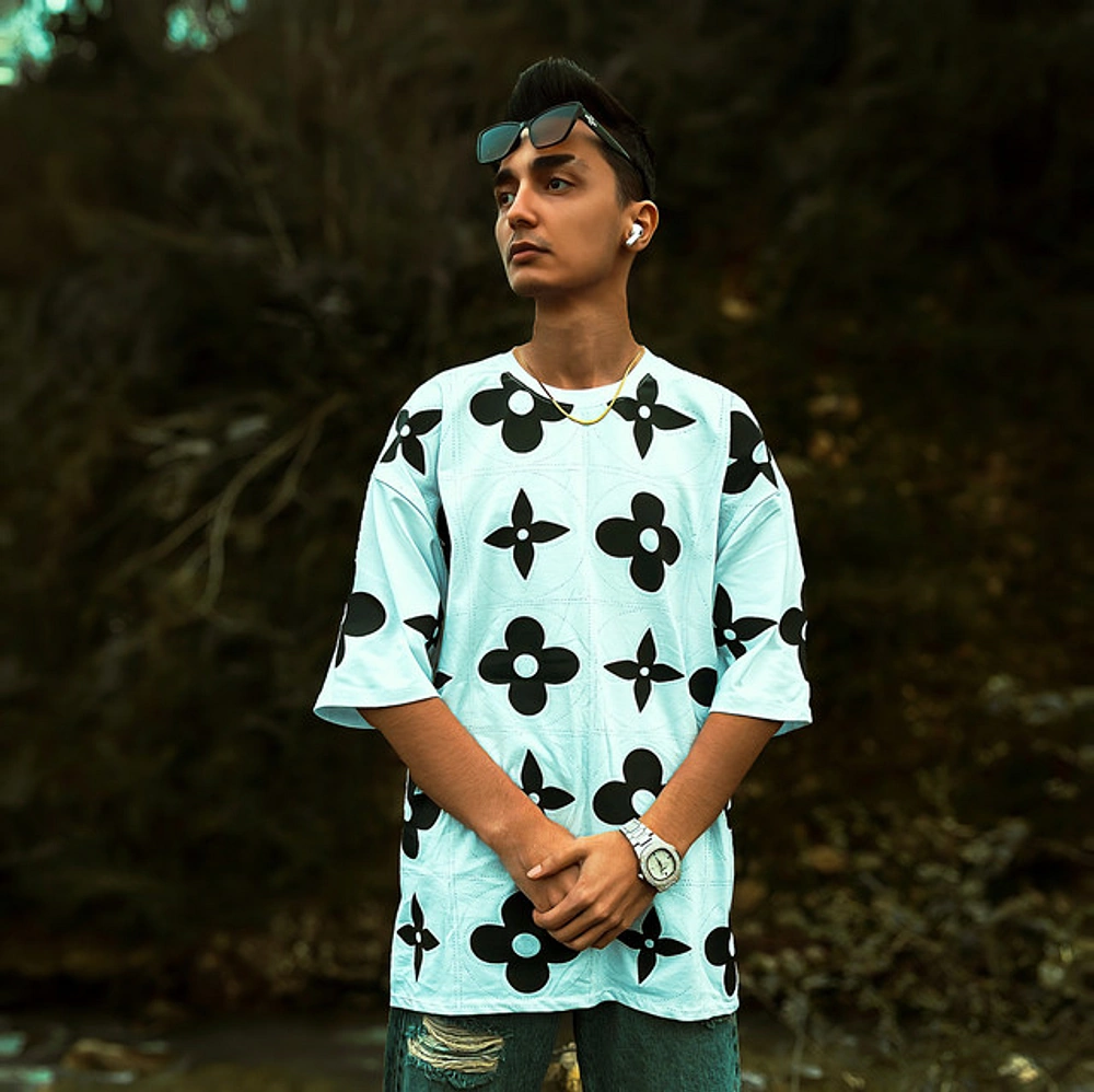 Amirmohammad Yaser Roya: the Art of Building Persian Pop for A Global Room