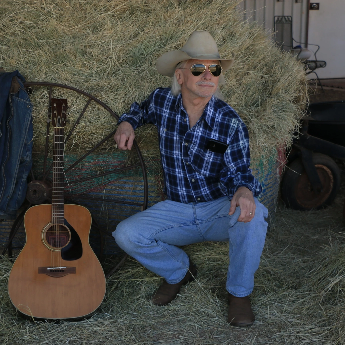 David Moore and the Art of Mixing His Own Americana on Yesterday, Today and Tomorrow