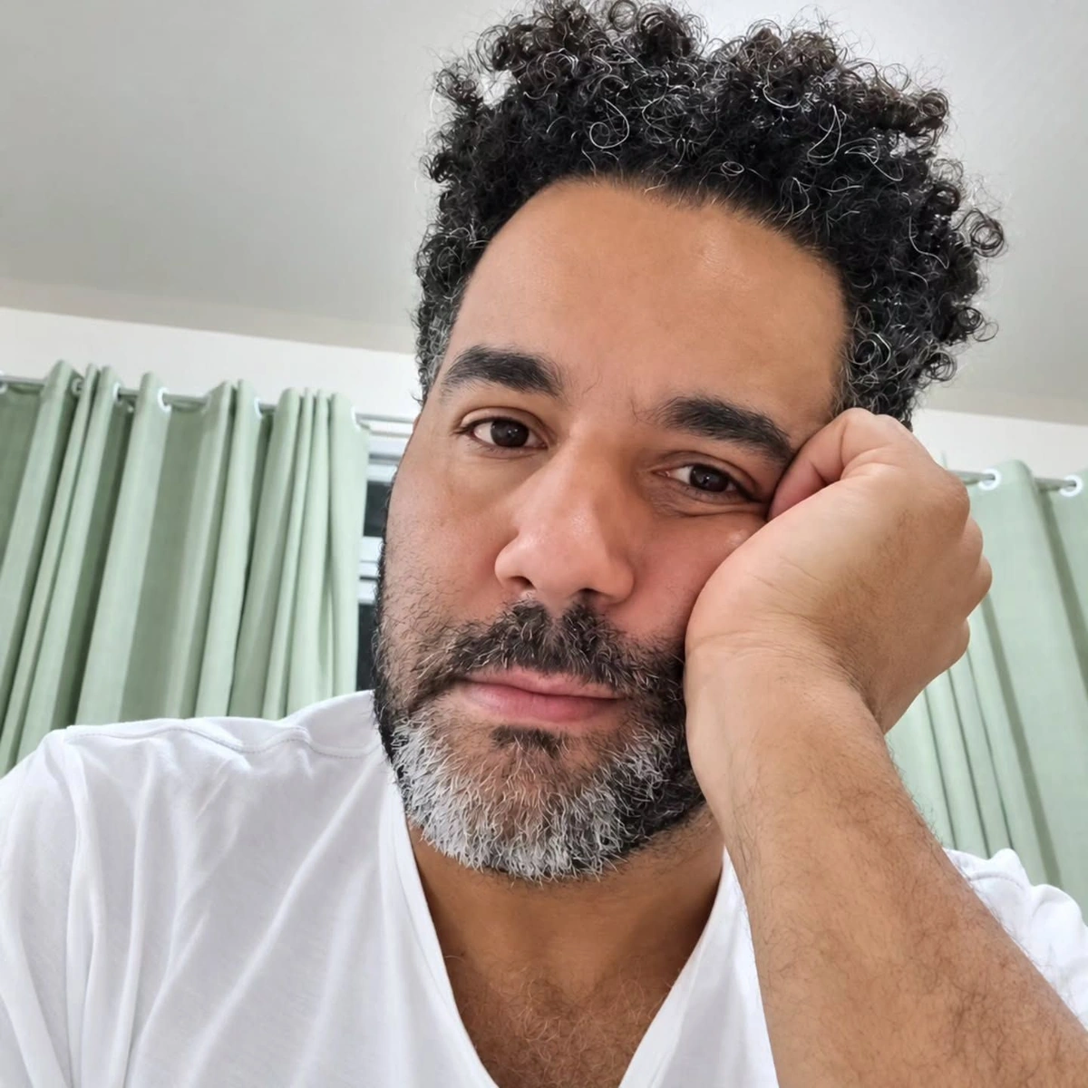 What Mixing and Mastering Te Rever Himself Says About Dhinho Vaz