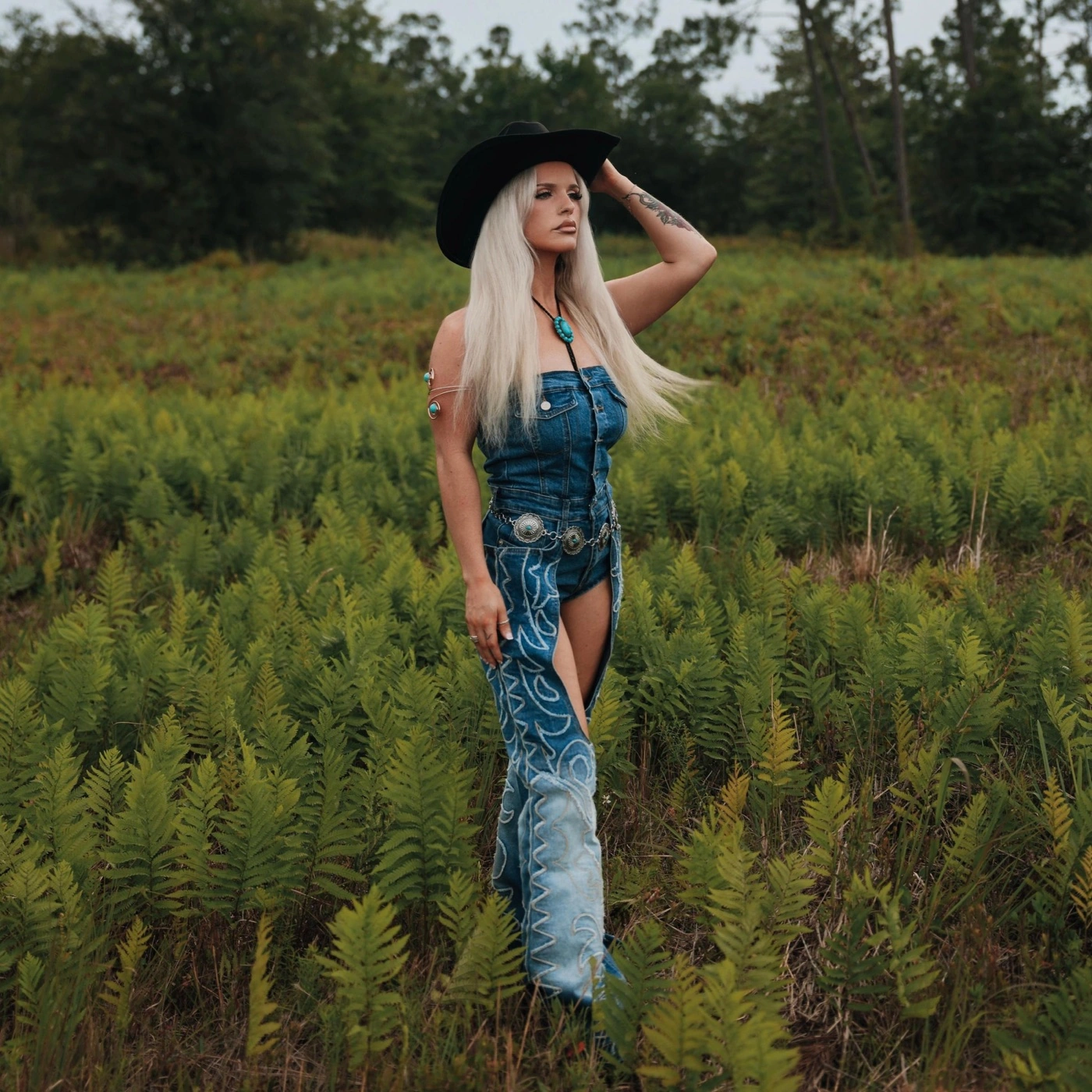 Brooke Washor and the Art of Dressing a Pop Beat in Western Denim on Cowboy